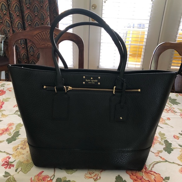 kate spade Handbags - Kate Spade Black Leather Tote